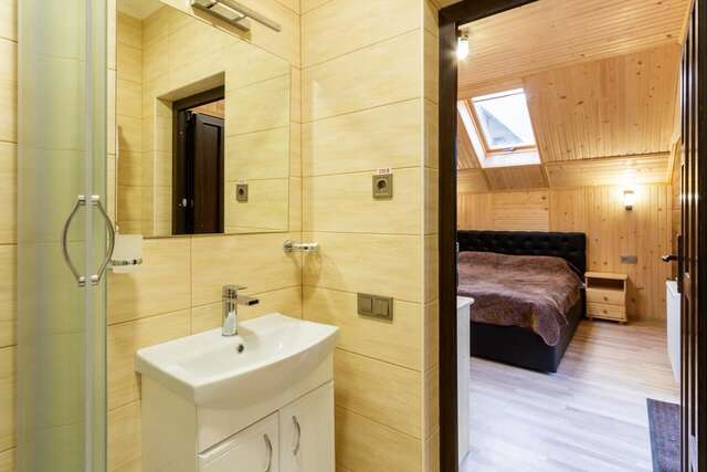 Отель Karpatski Dzherela Яремче-4